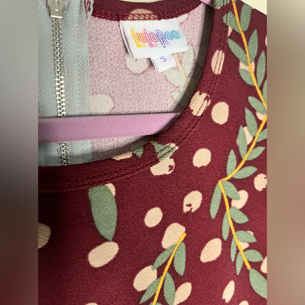 Lularoe Dress with pocketsts - Picture 4 of 4